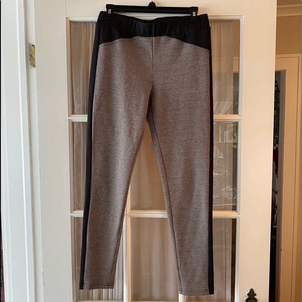 THML houndstooth leggings